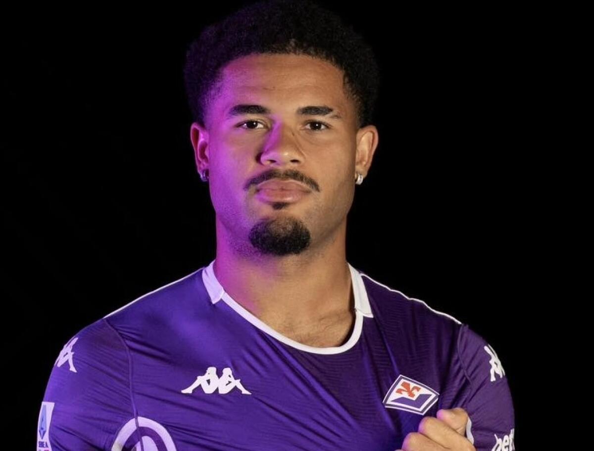 Esordio con gol per Sohm nell'amichevole contro il Manchester United. Rete arrivata da calcio d'angolo - 