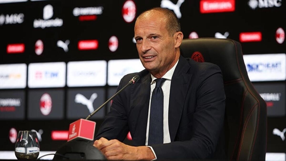 Allegri corregge il tiro: "Napoli favorito per lo scudetto ma ci sono 8 squadre, anche la Fiorentina" - 