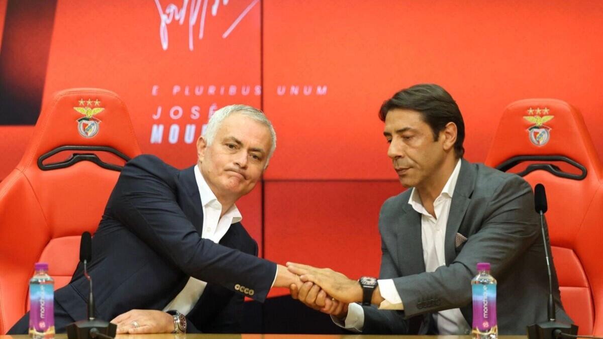 Da un esonero all'altro Mourinho ritrova sempre una panchina. Rui Costa gli affida il Benfica - 