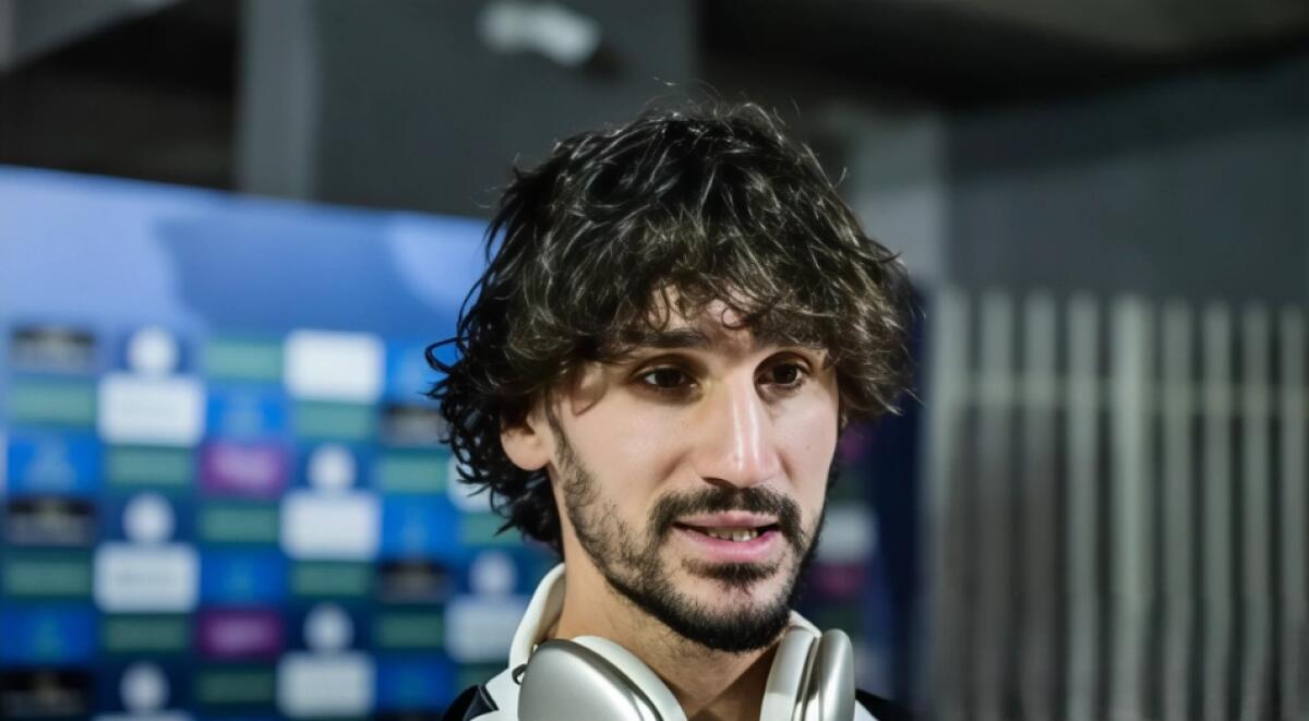 Adli: "Volevo rimanere al Milan ma loro volevano vendermi. Sono venuto in Arabia a scopo economico" - 