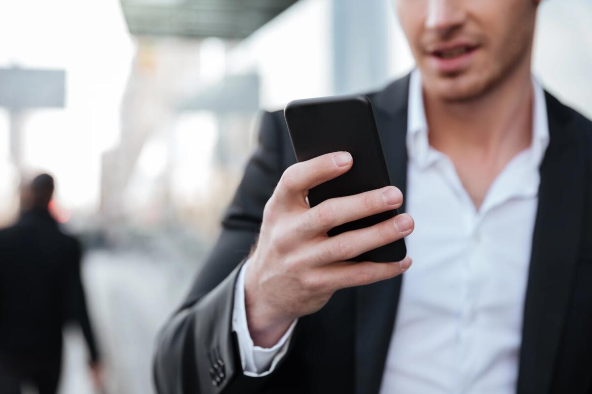 Smartphone e sicurezza digitale: come proteggere la tua vita online con un antivirus - 