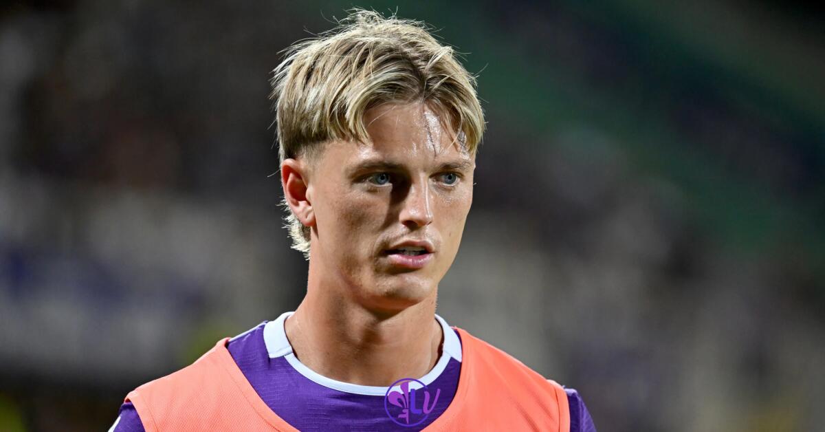 Gudmundsson, che preoccupante involuzione! In 45' contro la Roma: 0 tiri, 1 tocco in area avversaria e 0 1vs 1 vinti - Firenze, Stadio Franchi, 21.09.2025, Fiorentina-Como, foto Lisa Guglielmi. Copyright Labaroviola.com