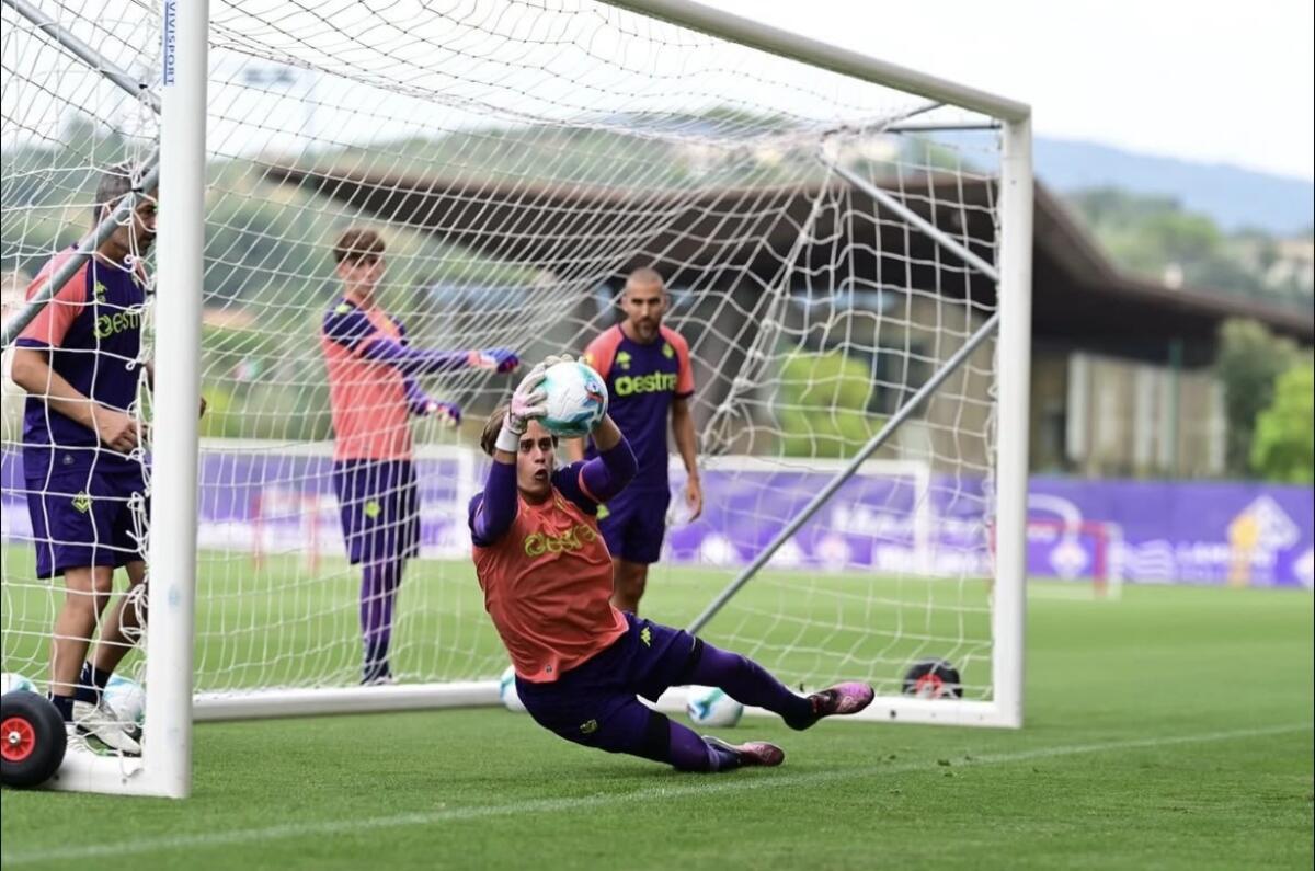 Ancora panchina per Martinelli: fin qui 0 minuti in stagione, tenerlo alla Fiorentina è stato un errore - 