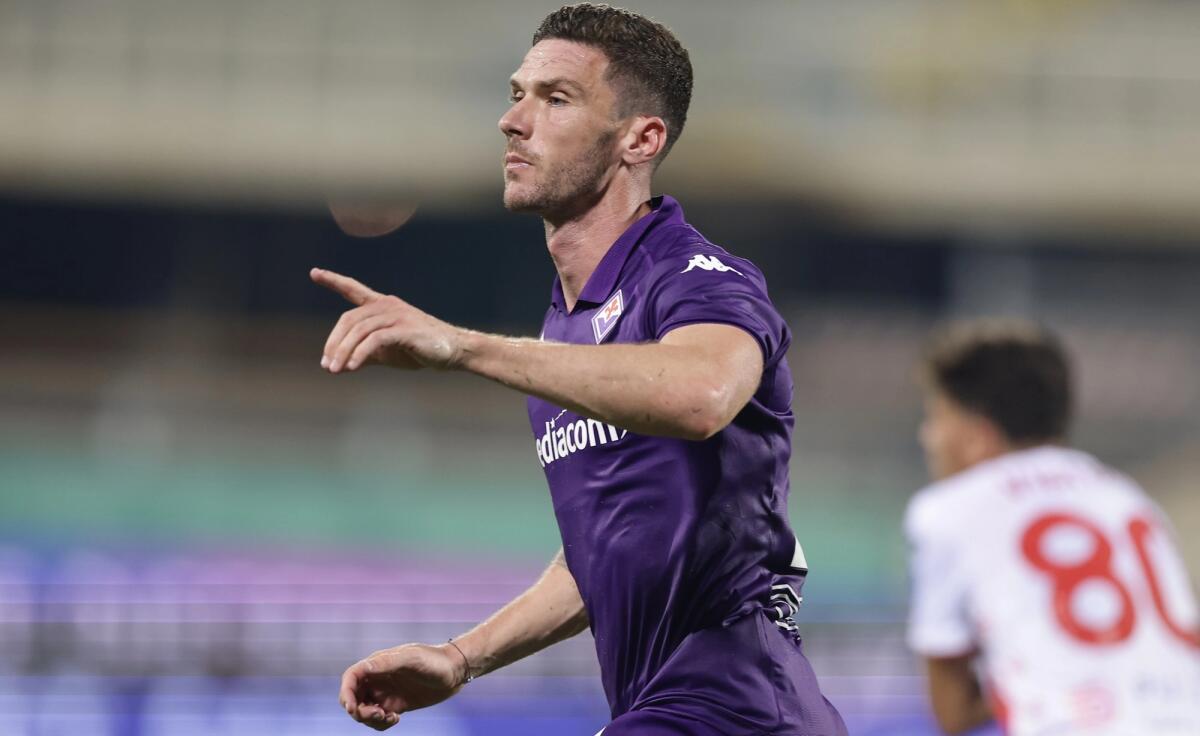 Precedenti Fiorentina con il Lecce: 9 vittorie su 17 gare, l'anno scorso la decise Gosens - 