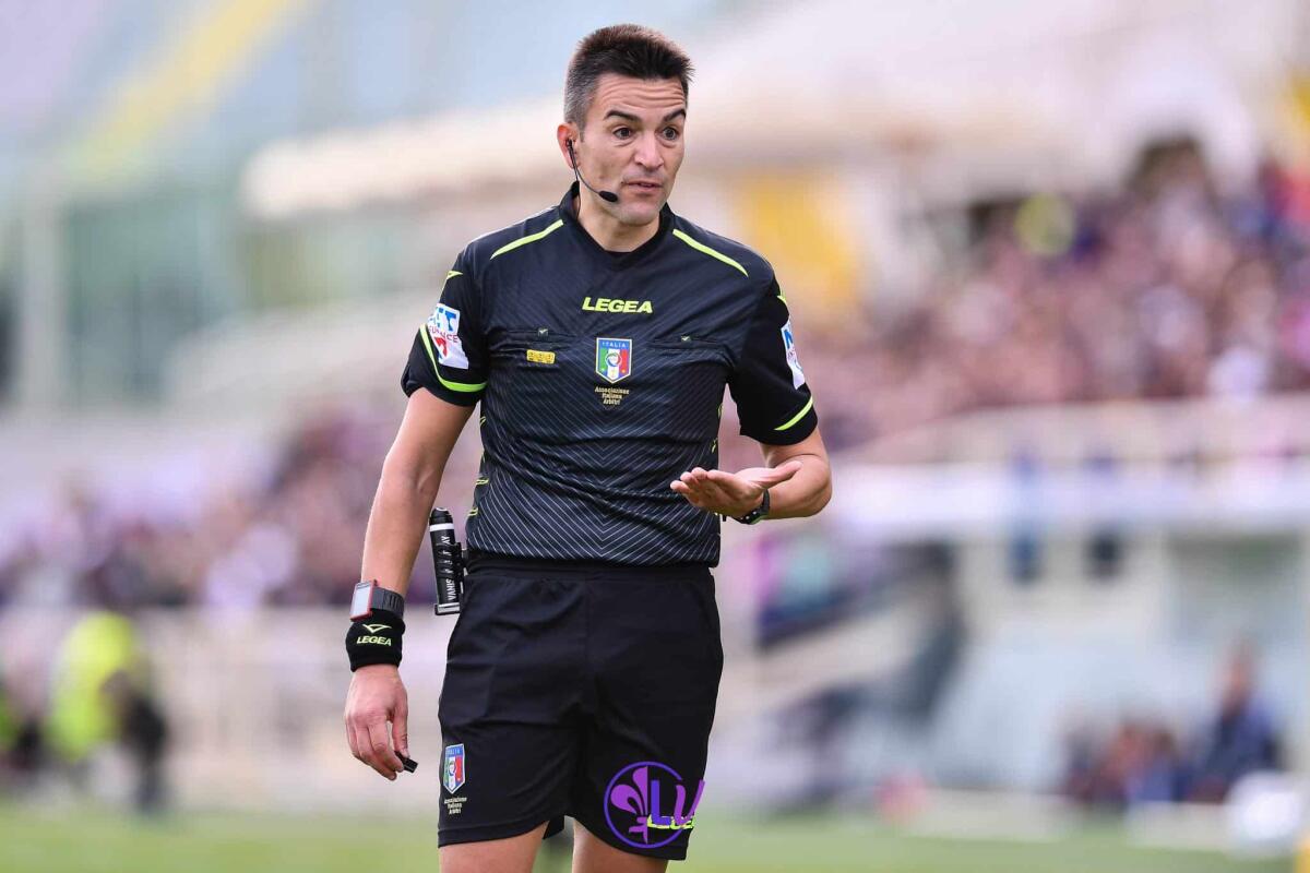 L'arbitro di Fiorentina-Lecce sarà Rapuano: con lui i viola non hanno mai perso in casa - Firenze, stadio A.Franchi, 24.10.2021, Fiorentina-Cagliari, foto Lisa Guglielmi. Copyright Labaroviola.com
