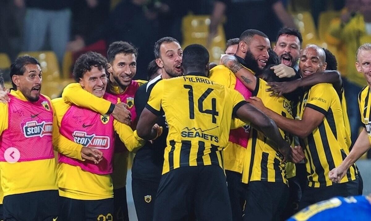 Taccola: "Per l'Aek Atene giocare con la Fiorentina è un lusso, i viola sono nettamente superiori" - 