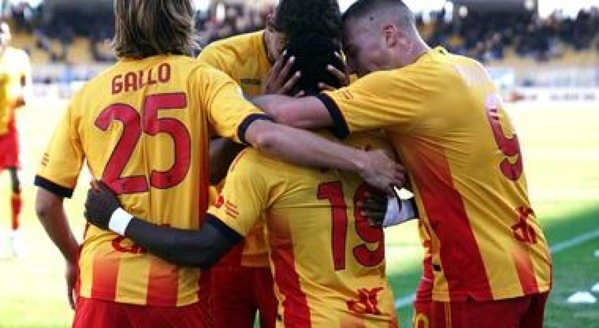 Il Lecce batte il Torino e dà una bruttissima notizia alla Fiorentina: ora la salvezza è a 5 punti - 