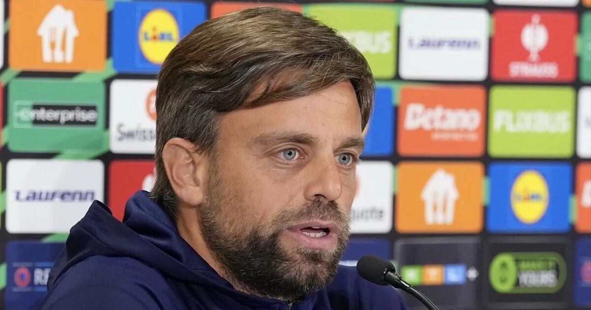 Galloppa e il divieto dei telefoni in spogliatoio: “Se non li consegnano, non ricevono il cambio per allenarsi” - Fonte Foto: ACF Fiorentina