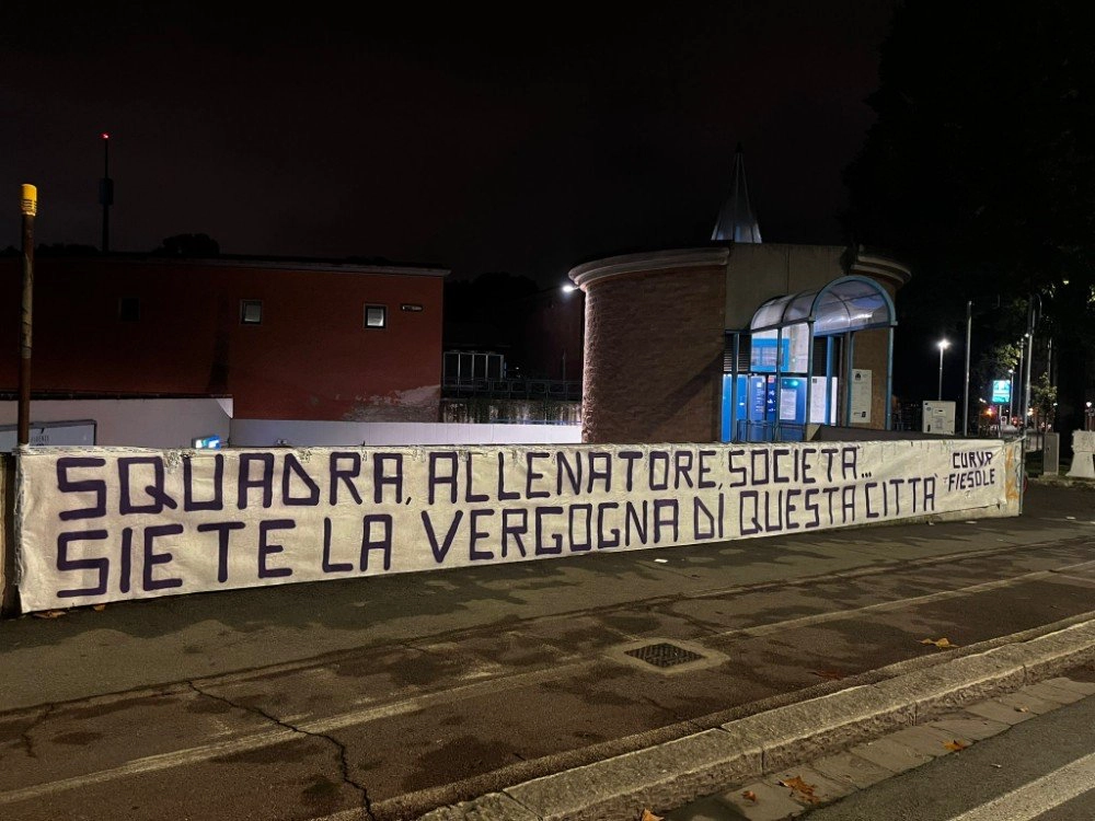 Esplode la rabbia della Fiesole, Firenze tappezzata di striscioni: "Vi dovete svegliare, la pazienza è finita"