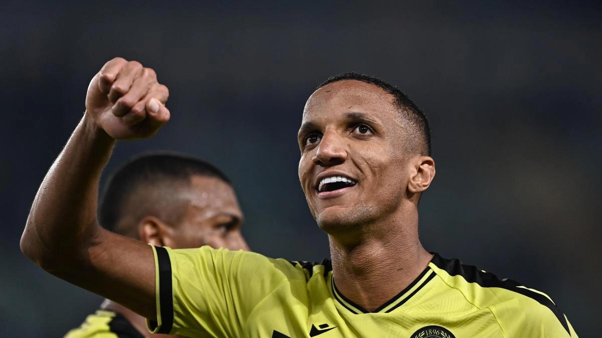 Dalla Turchia: "Fiorentina fortemente interessata a Rodrigo Becao, il Fenerbahçe vuole cederlo" - 