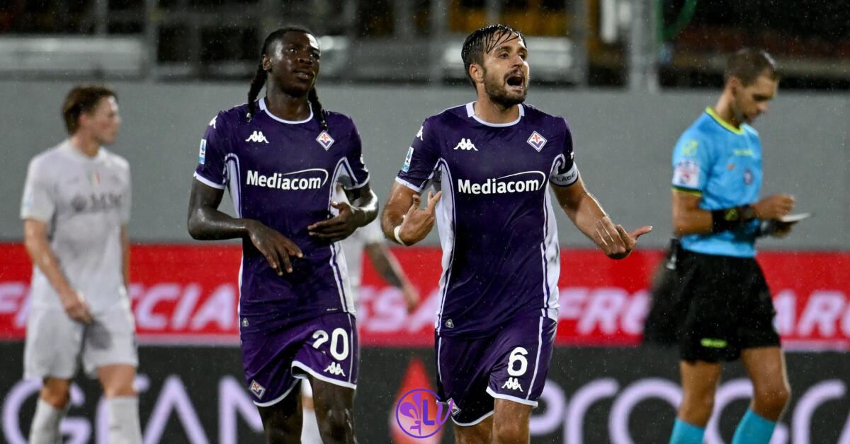 Litigio tra Kean, Mandragora e Ranieri sul rigore. Fagioli cerca di calmarlo. Vanoli in silenzio - Firenze, Stadio Franchi, 17.09.2025, Fiorentina-Napoli, foto Lisa Guglielmi. Copyright Labaroviola.com