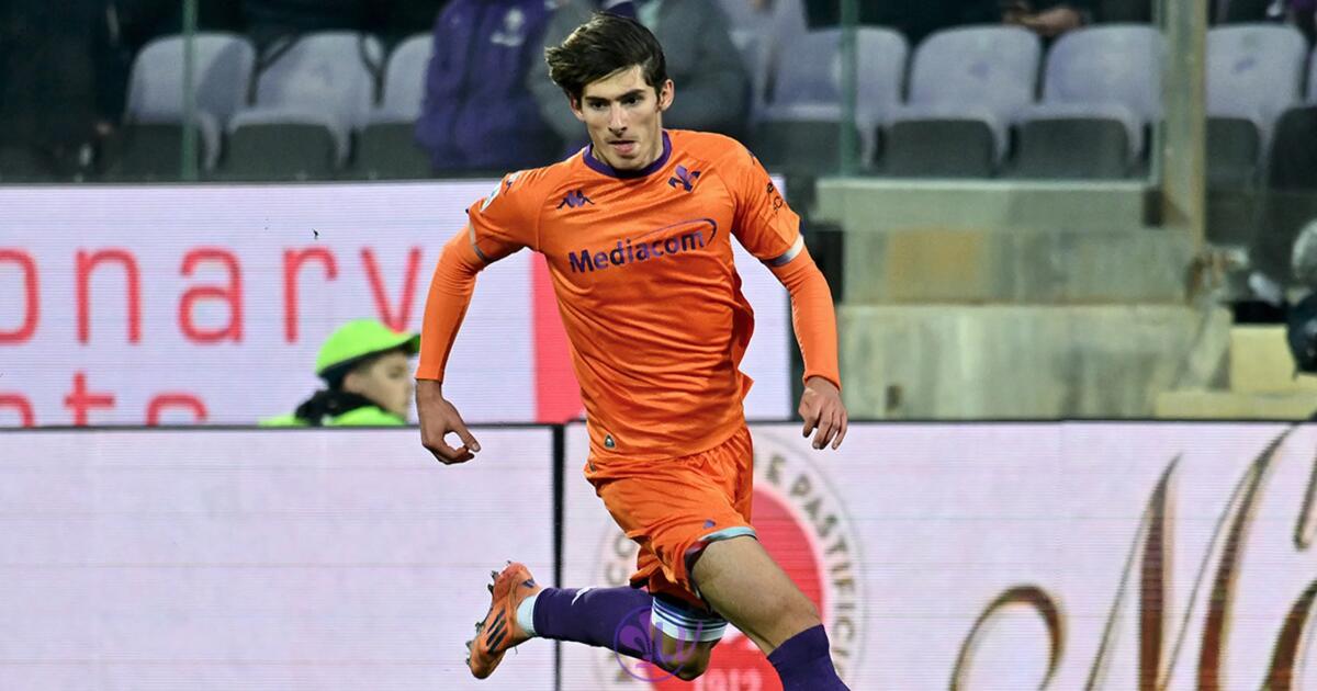 Il Messaggero riporta: "Fortini piace molto alla Roma, le trattative per il rinnovo si sono arenate" - Firenze, Stadio Franchi, 05.12.2025, Fiorentina-Udinese, foto Lisa Guglielmi. Copyright Labaroviola.com