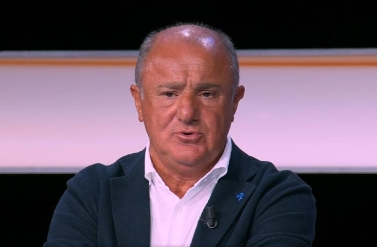 Martorelli: "Fiorentina affossata su se stessa. La situazione passerà da tragica a drammatica" - 