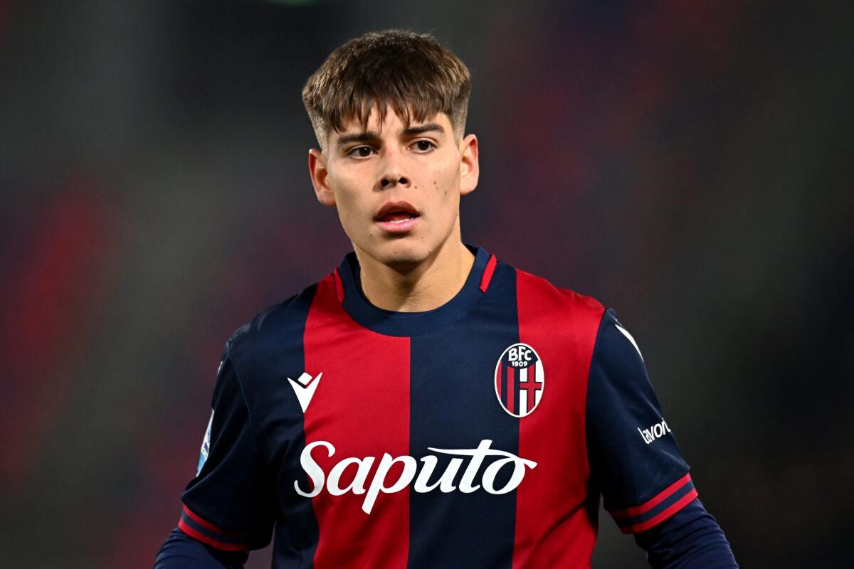 Nazione rivela: “Dominguez è stato proposto alla Fiorentina. Con Italiano al Bologna non trova spazio” - 