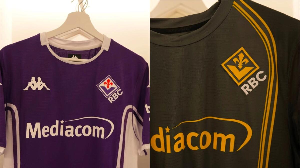 La Fiorentina indosserà una maglia in onore di Commisso: le iniziali del presidente sotto lo stemma - 
