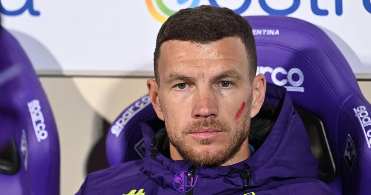 Corriere dello Sport: "Dzeko allo Schalke, oggi le visite. Contratto di sei mesi e conguaglio sotto il milione di euro per i viola" - Firenze, Stadio Franchi, 22.11.2025, Fiorentina-Juventus, foto Lisa Guglielmi. Copyright Labaroviola.com
