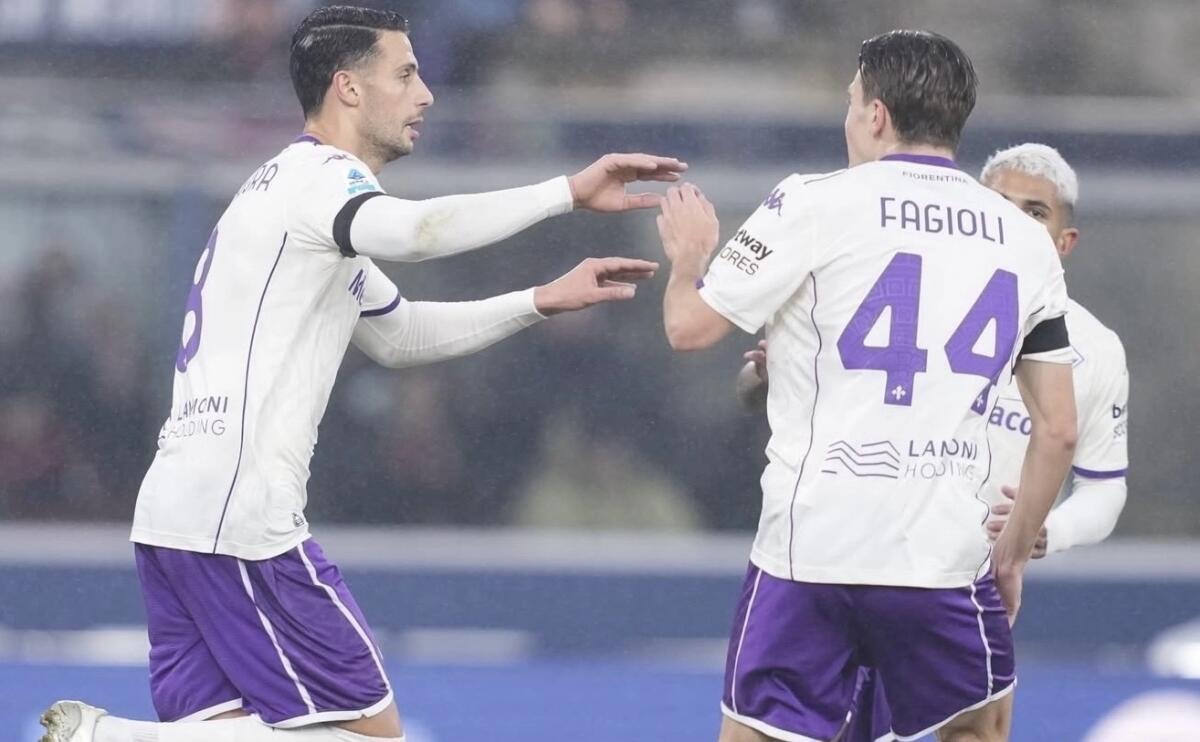 Stop allo sponsor Lamioni sulle maglie della Fiorentina. Contratto risolto per mancati pagamenti - Mandragora (Fonte Foto: ACF Fiorentina)