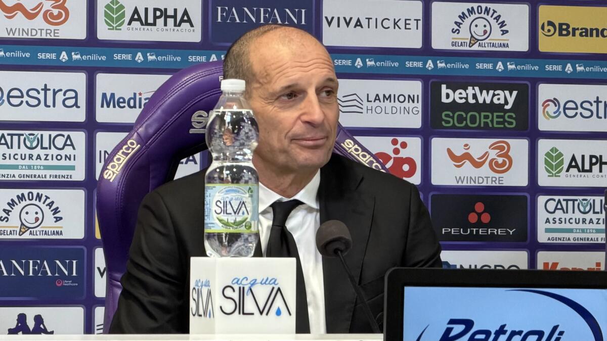 Allegri: "Per la Fiorentina un punto contro di noi è ottimo per la salvezza, il finale andava fatto meglio" - 