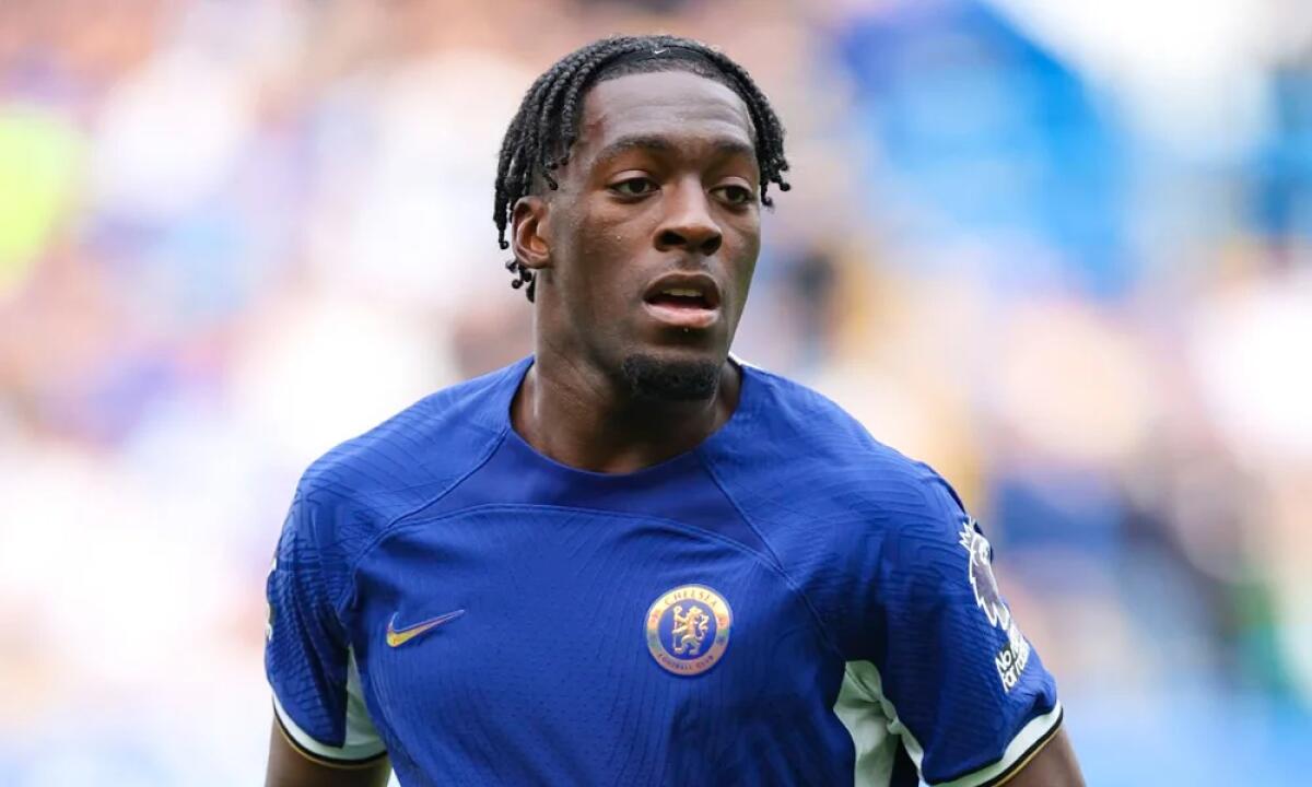 Gazzetta: “Difesa Fiorentina? Disasi in pole, il Chelsea apre anche al prestito. Dragusin impossibile” - 