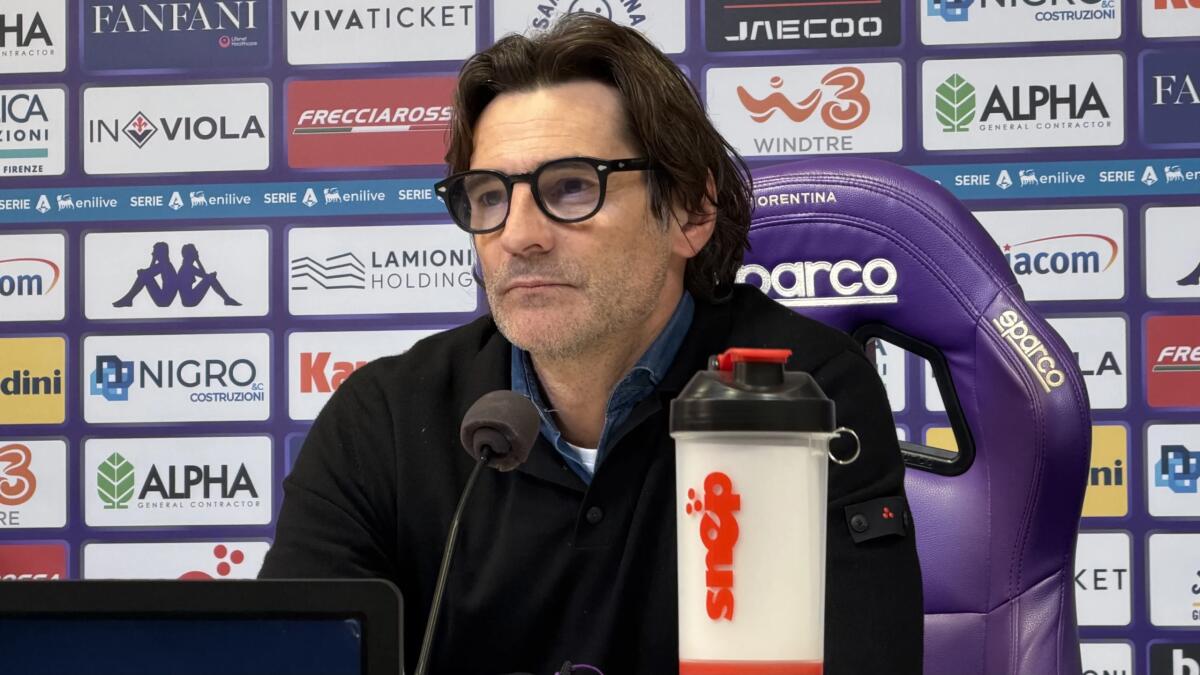 Vanoli: "Mi dà fastidio che dopo il gol reagiamo, ma reagisci prima. Non si può prendere il 2° gol" - 
