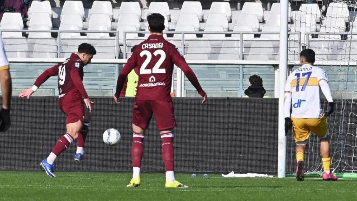 Il Torino va a +9 sulla Fiorentina, solo il Lecce rimane vicino ai gigliati a 18 punti - 