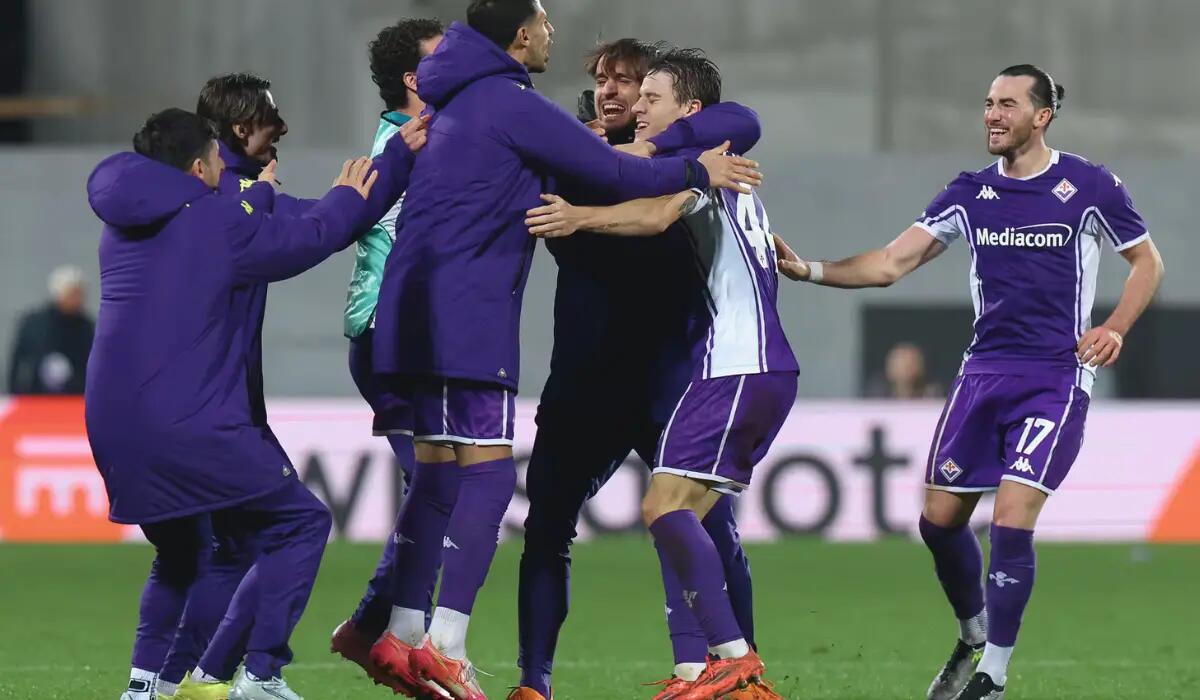 Gazzetta dura: “Viola di vergogna, si intrufola a testa bassa negli ottavi. Prestazione sconcertante” - 