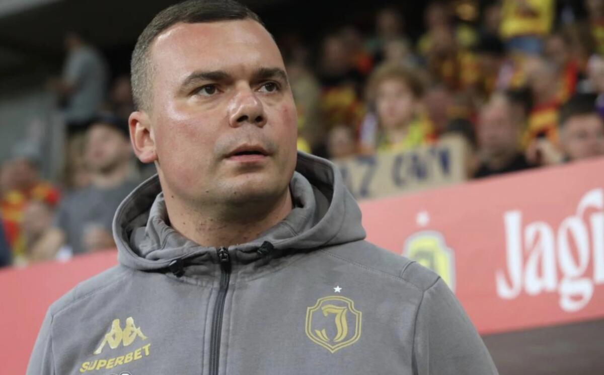 L’allenatore dello Jagiellonia: “Come si scrive il mio nome? A fine partita ve lo ricorderete” - 