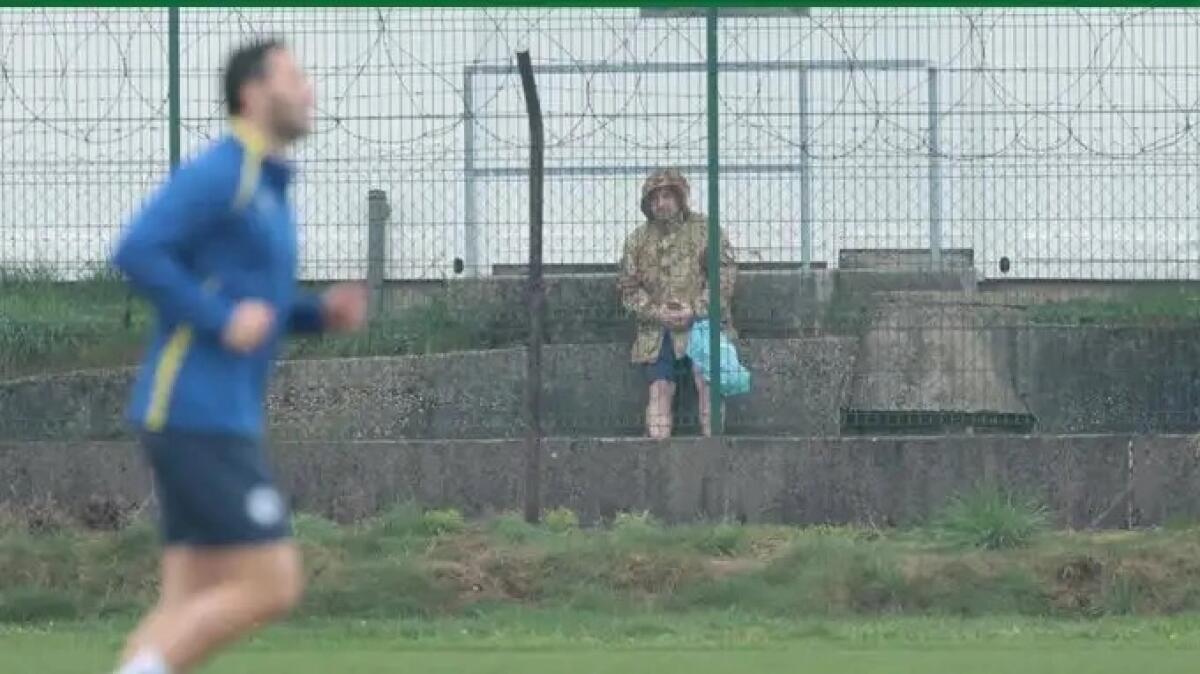 A Zenica è psicosi Italia: presunta “spia” militare sorpresa a filmare l’allenamento della Bosnia - 