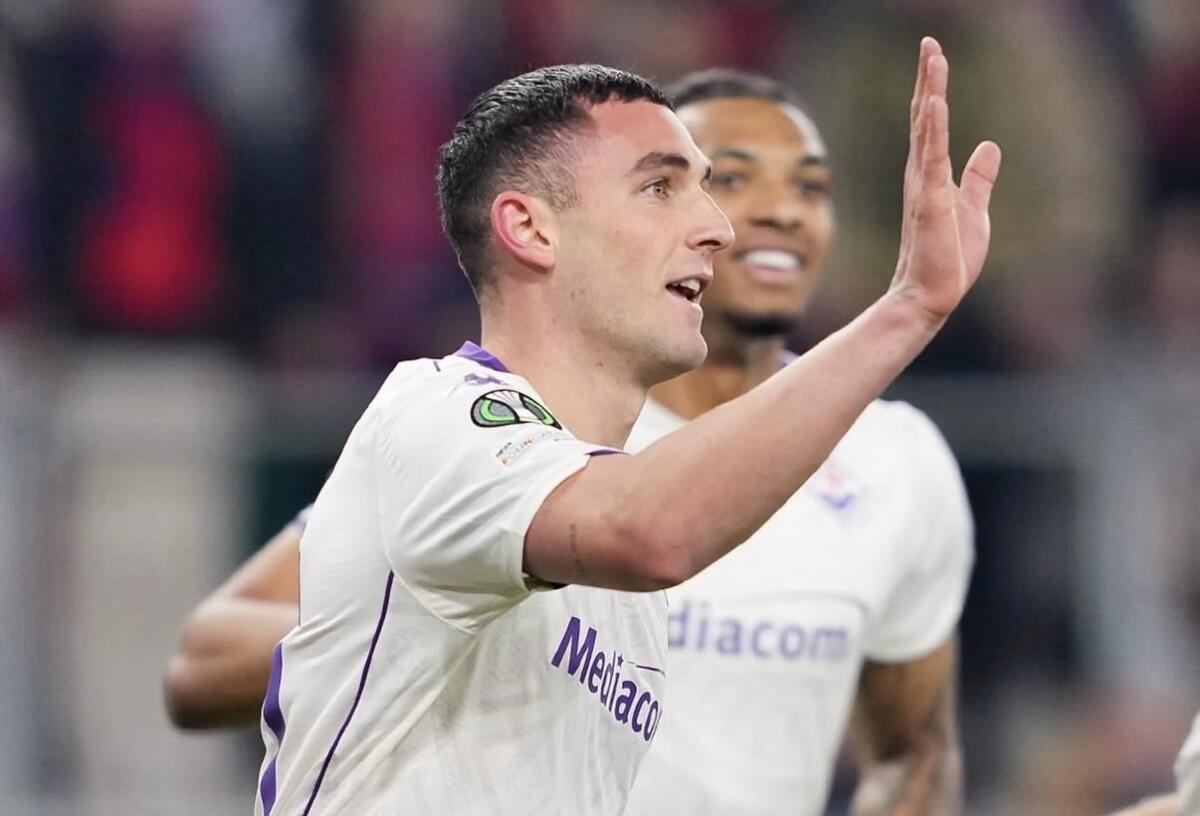 PAGELLE FIORENTINA: PARISI IMPRENDIBILE, DODÓ FA LE BUCHE. NDOUR SI FA PERDONARE - Foto ACF Fiorentina