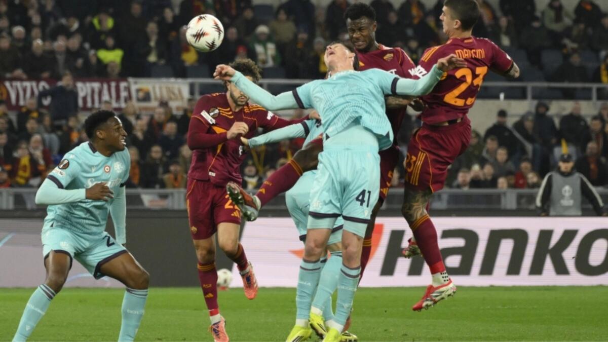 Capolavoro di Italiano all’Olimpico, poker contro la Roma di Gasperini e il Bologna va ai quarti - 