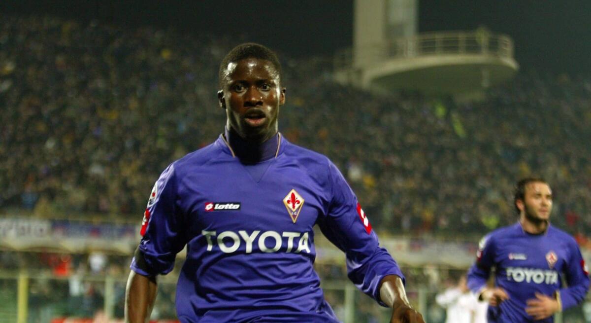 Papa Waigo: "Mi ricordano sempre quel gol alla Juventus. Spero che la Fiorentina possa salvarsi": - 