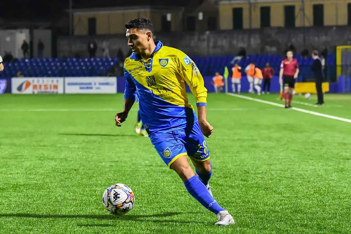 Distefano si sblocca e rompe un digiuno lungo oltre 3 mesi. Terzo gol in Serie B per il classe 2003. - 