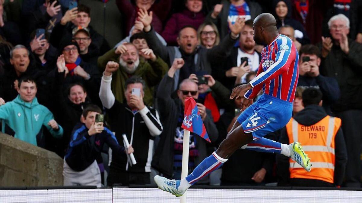 Turnover, rimonta e vittoria per il Crystal Palace che ribalta il Newcastle, doppietta per Mateta - 