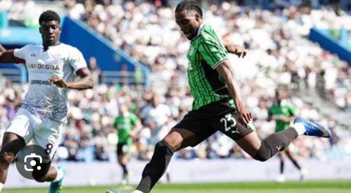 Il Sassuolo fa un regalo alla Fiorentina: i sardi rimangono ad una sola lunghezza dai viola - 