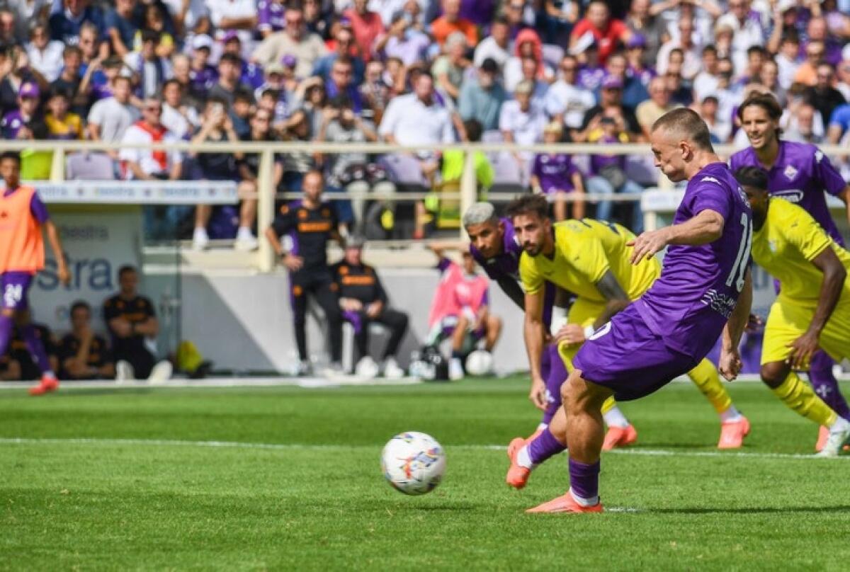 Precedenti Fiorentina Lazio: lo scorso anno la decise Gudmundsson con una doppietta all'esordio in viola - 