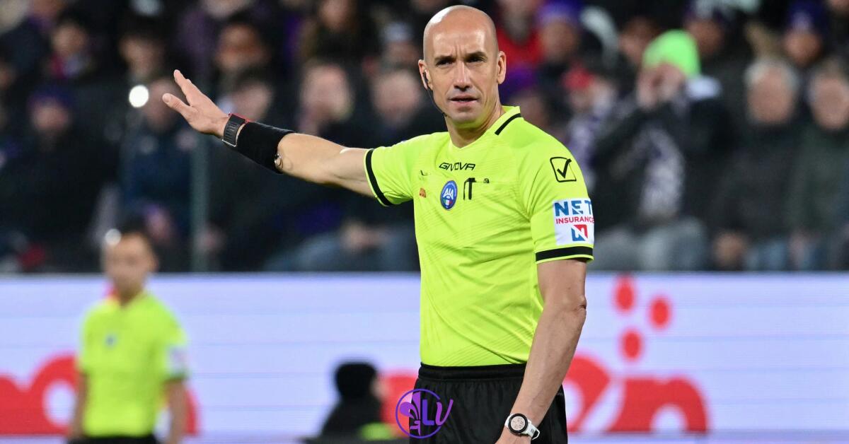 Fiorentina-Lazio, arbitra Fabbri. Ha già diretto un Fiorentina-Lazio terminato con la vittoria biancoceleste - Firenze, Stadio Artemio Franchi, 16.03.2025, Fiorentina-Juventus, foto Lisa Guglielmi. Copyright Labaroviola.com