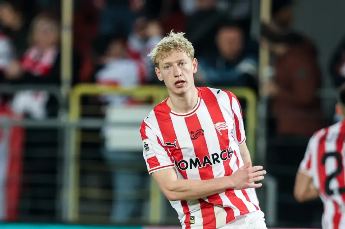 Dalla Polonia svelano: "Fiorentina su Vojcik del Cracovia, costa circa 5 milioni. Ma concorrenza folta" - 