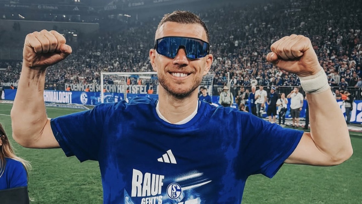 Džeko trascina lo Schalke in Bundesliga: subito riscatto dopo l’esperienza negativa alla Fiorentina - 