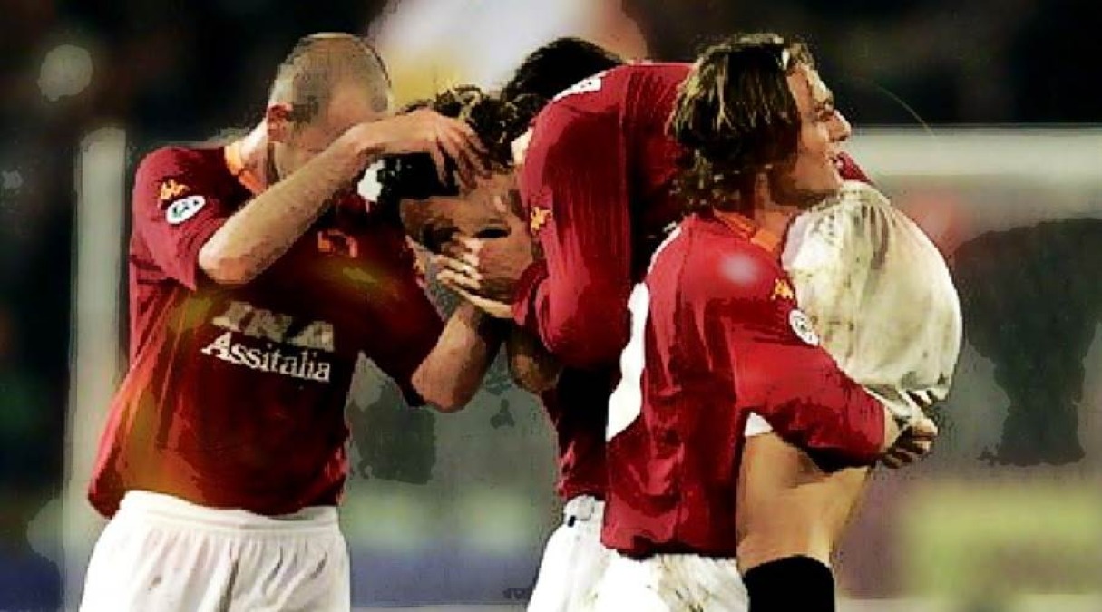 Precedenti Roma Fiorentina: Nel 2000 segnò Batistuta per i giallorossi, ma poi pianse per la Fiorentina - 