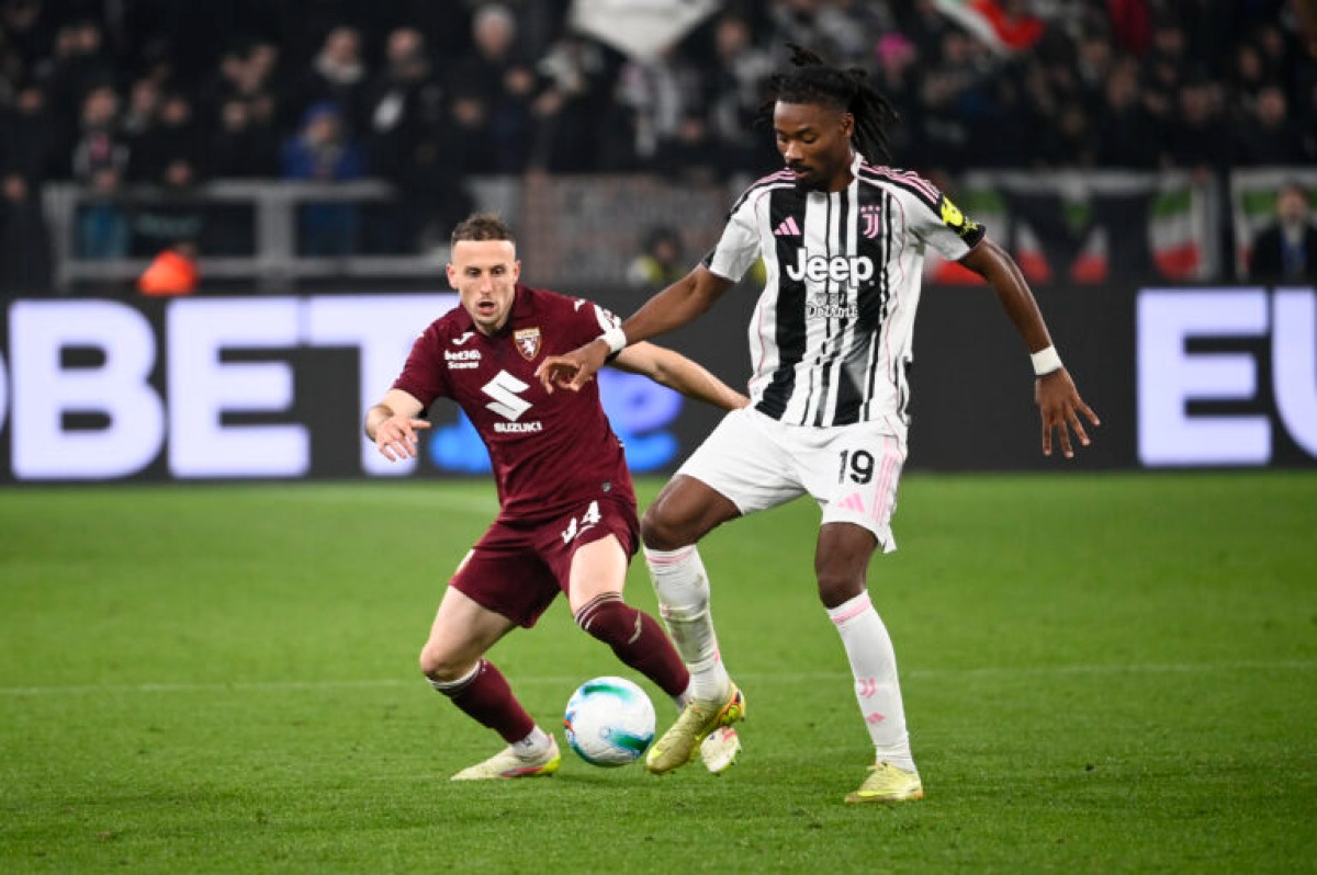 UFFICIALE: Torino-Juventus comincerà alle 21.45. I tifosi della Juventus abbandonano lo stadio - 