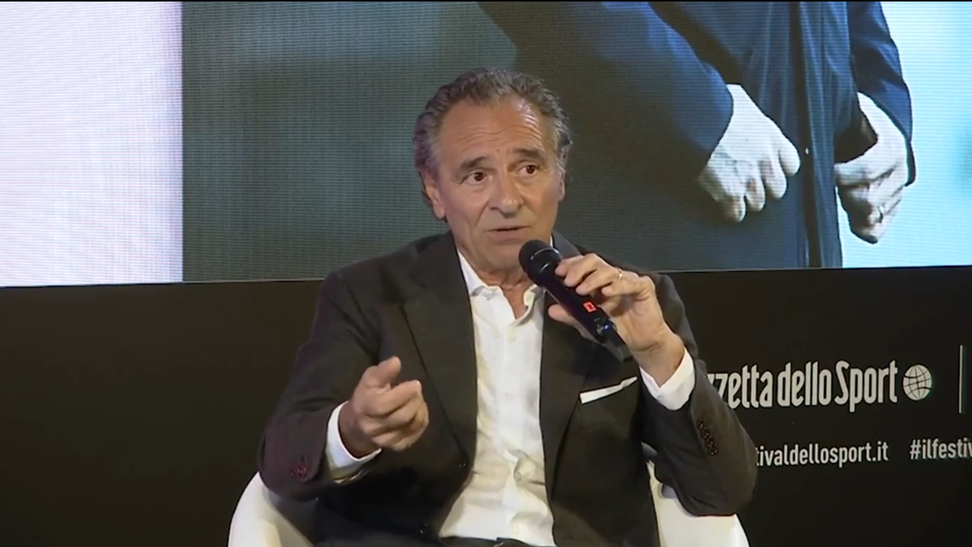 Prandelli: "Si piange quando falliamo, ma della Nazionale non frega niente a nessuno ed è risaputo" - 