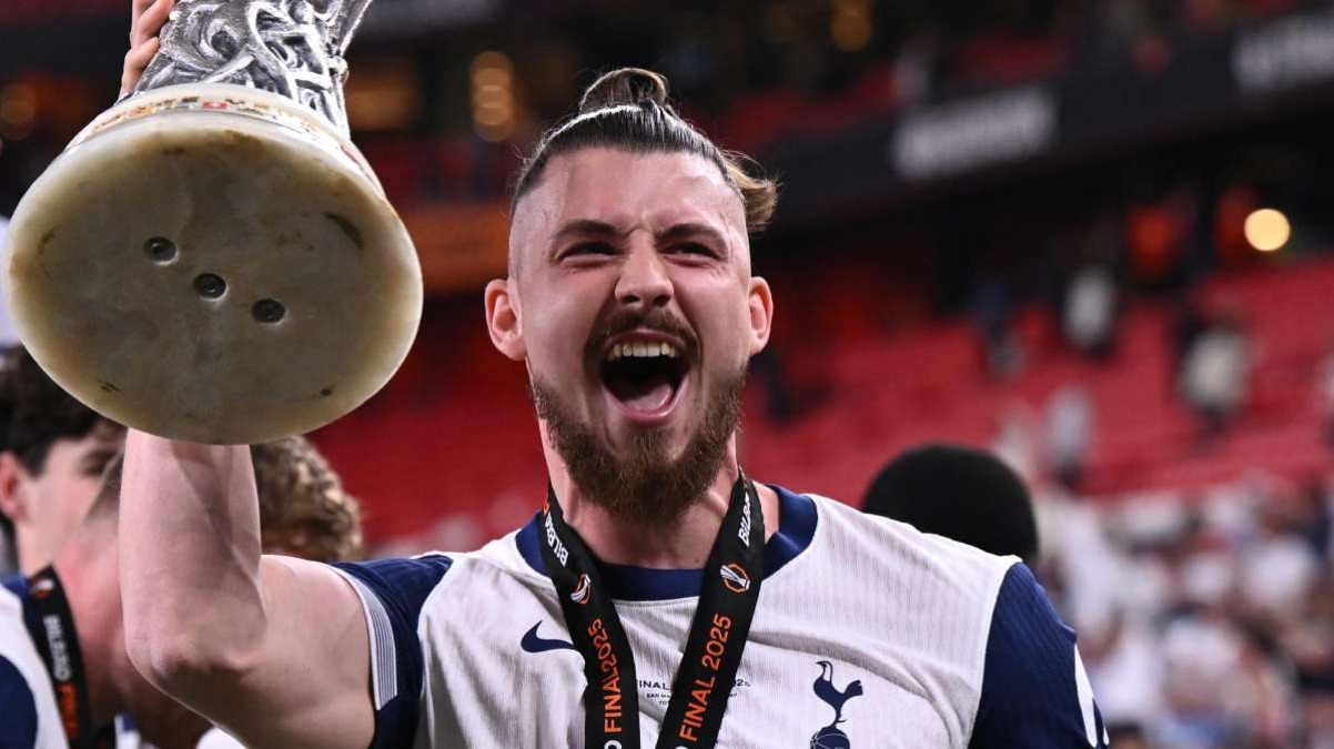 Nazione: “Dragusin è un pallino di Paratici. Ma il Tottenham spara, lo valuta almeno 20 milioni” - 