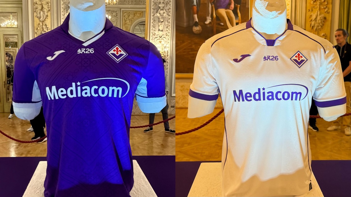 (FOTO) Ecco le nuove maglie della Fiorentina 2026/2027: Viola la prima e bianca quella da trasferta - 