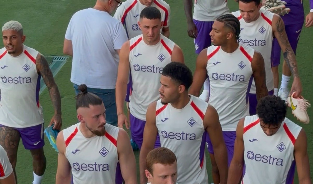 Al via il ritiro al Viola Park sotto la guida di Grosso: Kean lavora a parte, presenti circa 100 tifosi - 