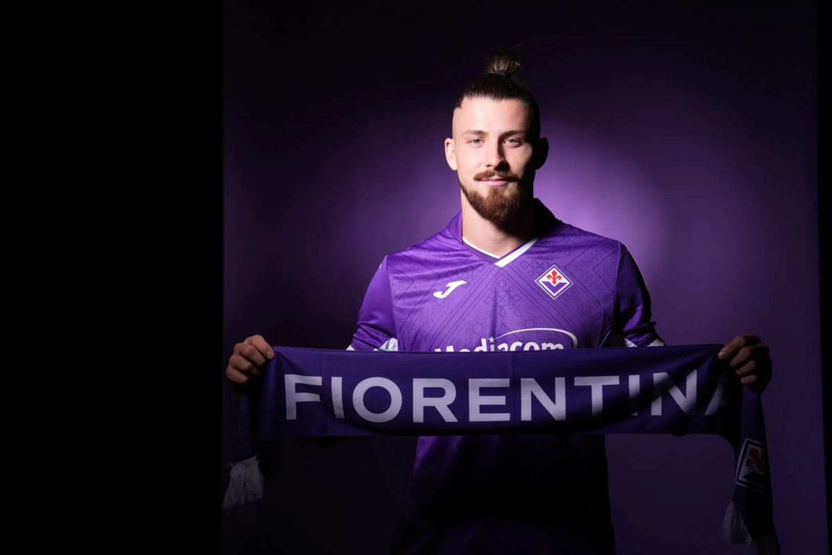 Dopo Atta, anche Dragusin si presenta: domani alle 12 la conferenza stampa al Viola Park  - ACF Fiorentina
