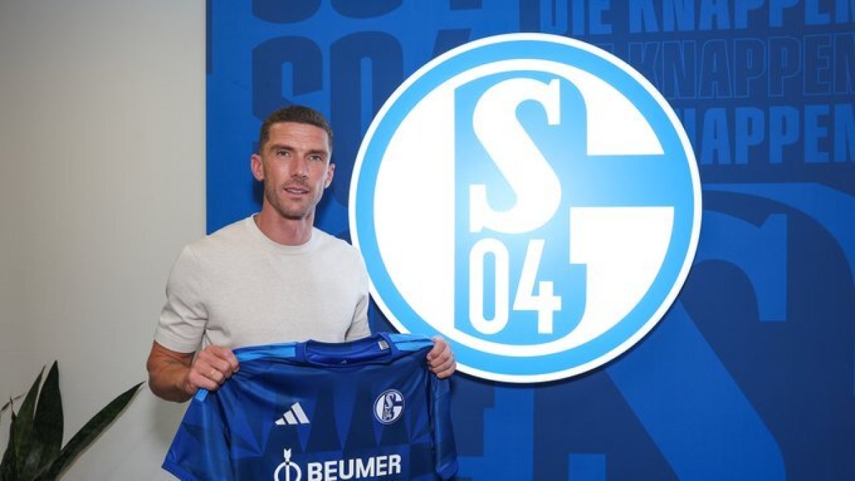 Gosens riparte dalla Germania: è ufficialmente un nuovo giocatore dello Schalke 04 - 