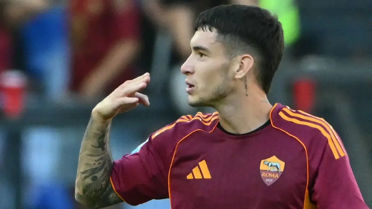 TMW, la Fiorentina tratta con gli agenti di Soulé, richiesta 2,5 milioni a stagione. Per la Roma è in vendita - 