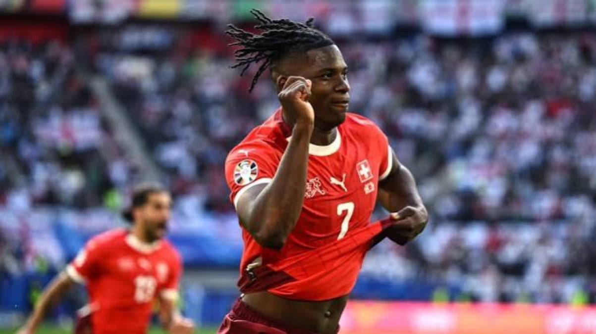 La Gazzetta dello Sport riporta: "Il Como ha sondato Embolo, potrebbe essere lui e non Kean il colpo" - 
