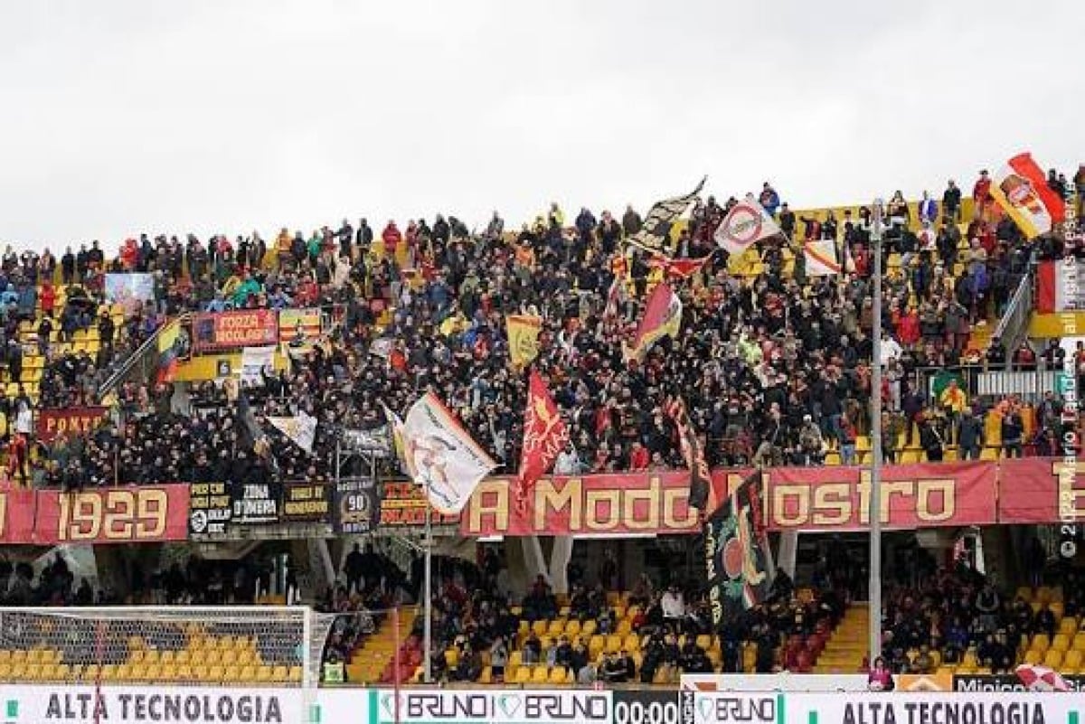 Da Benevento scrivono: "Nessun biglietto venduto nel settore ospiti, trasferta bloccata" - 