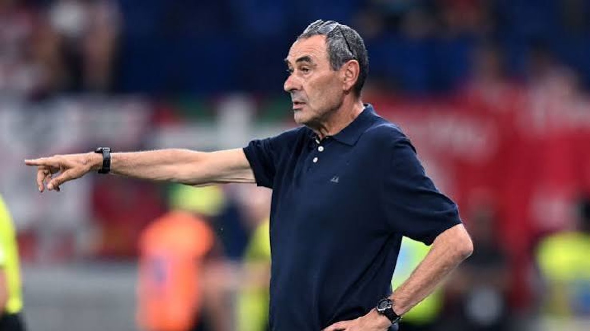 Sarri: "Il mercato è una delle cose più pallose che ci siano, non si parla mai di calcio in Italia" - 